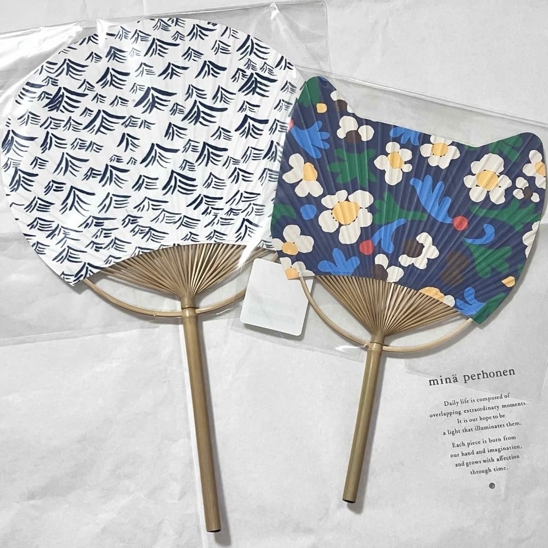 Amazon.co.jp: ミナペルホネン うちわ 2点セット : ホーム＆キッチン